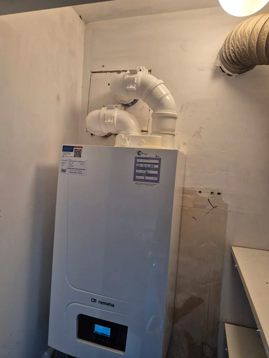 Cv-ketel met vernieuwde rookgasafvoer, geplaatst door MKI-Techniek